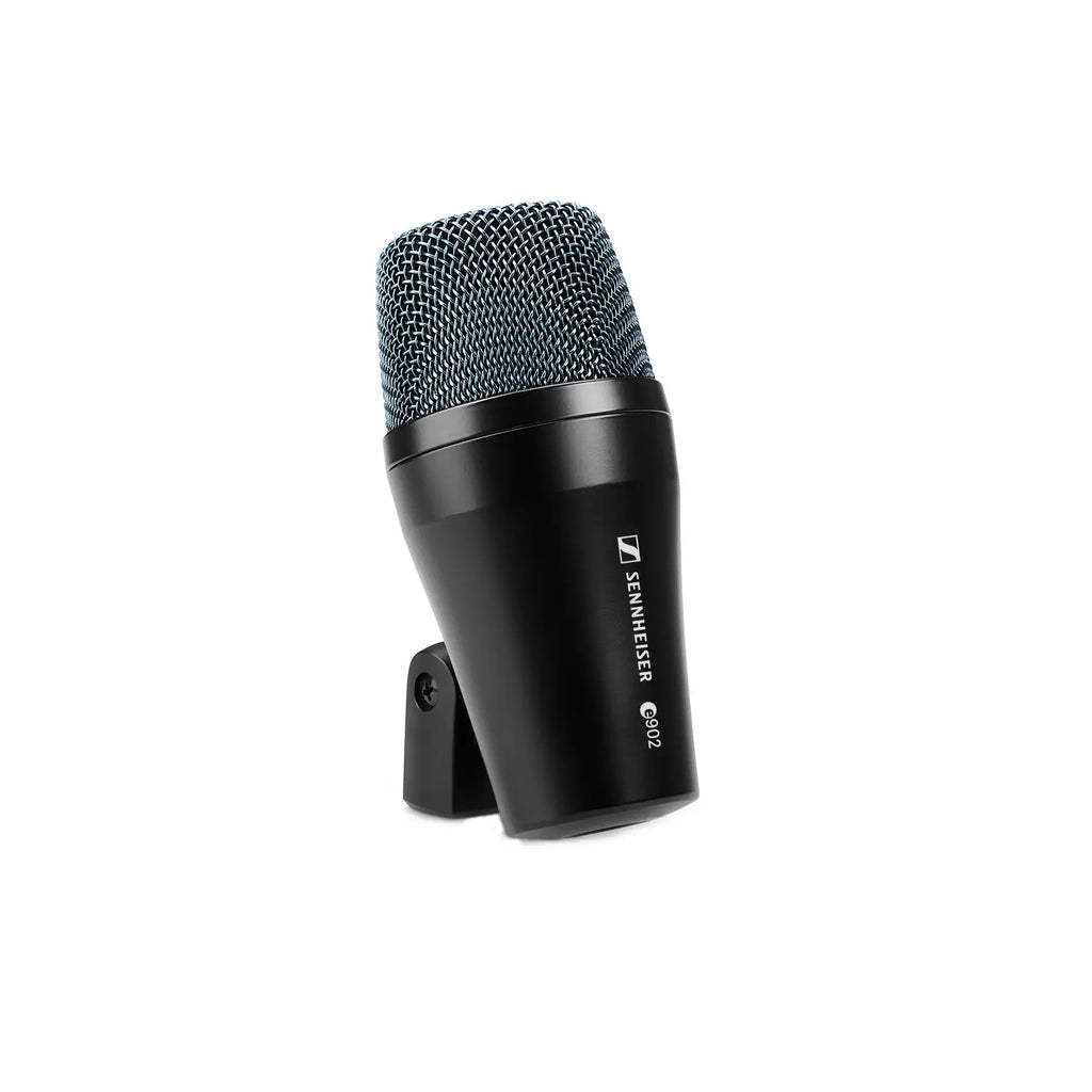 e 902