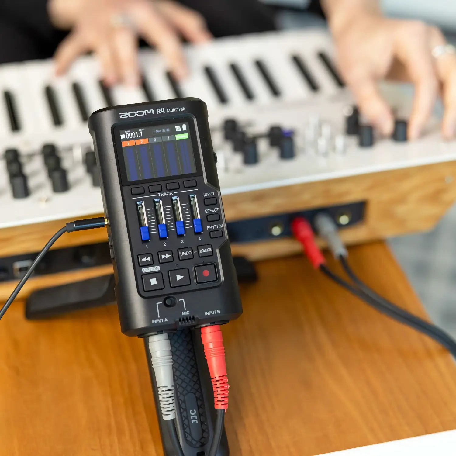 R4 Multi-Track Mixer/Recorder